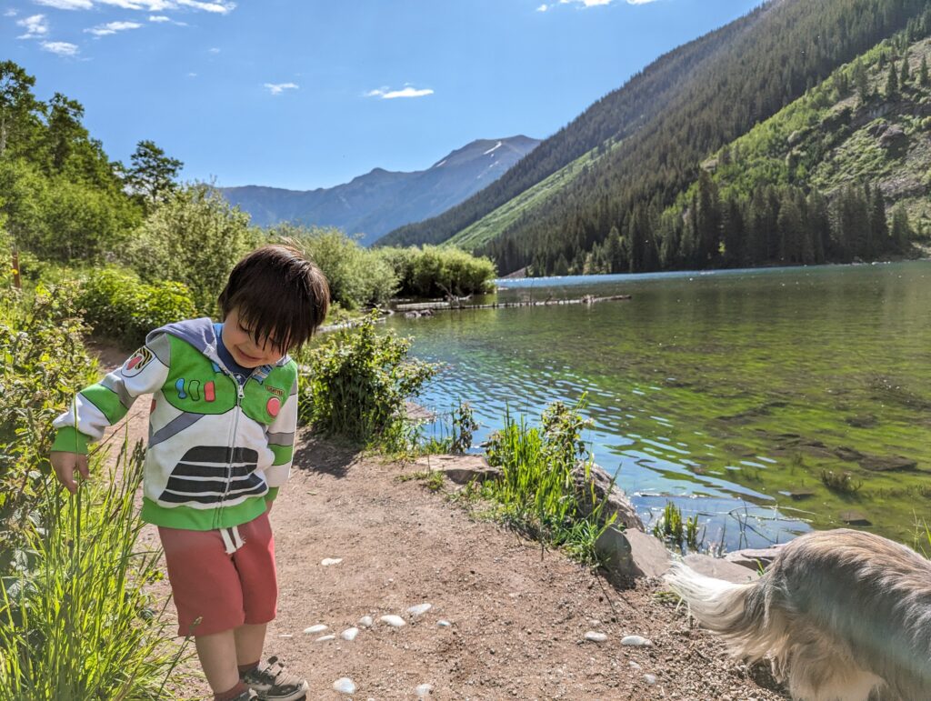 3 year old toddler hiking maroon bells
aspen colorado